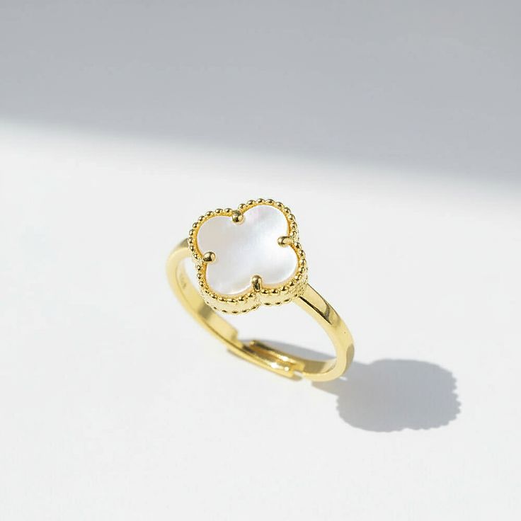 White clover ring